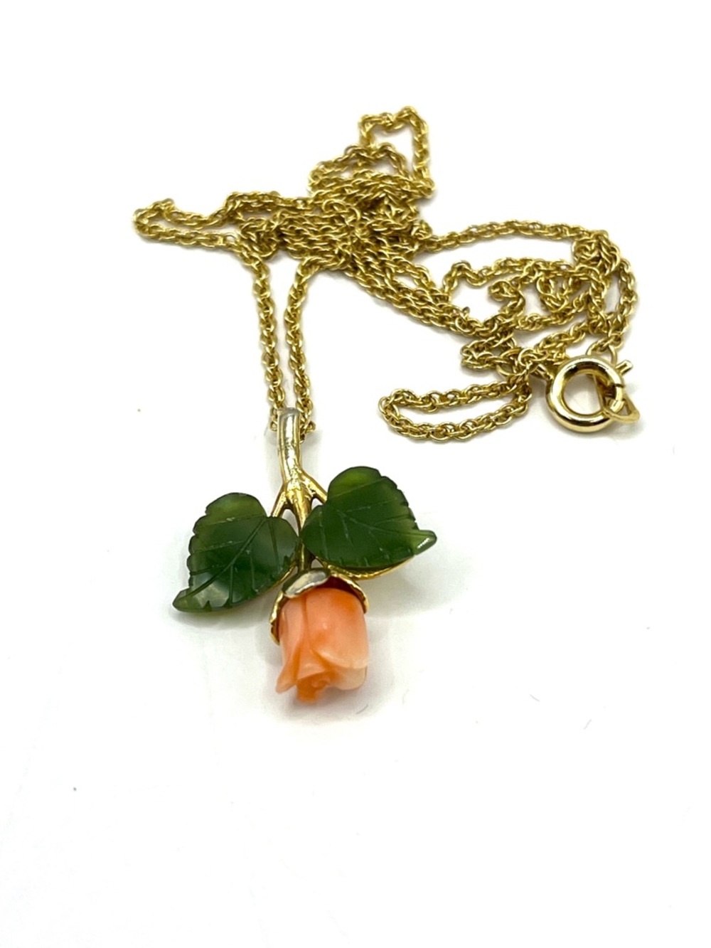 Pendant Rose Bud Peach Pink Pendant Necklace Petite Gold Tone Love ❤️